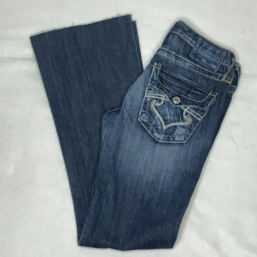 Big Star Sweet Jeans 24R Med Wash Ultra Low Rise Boot Cut Embroidered Pockets
